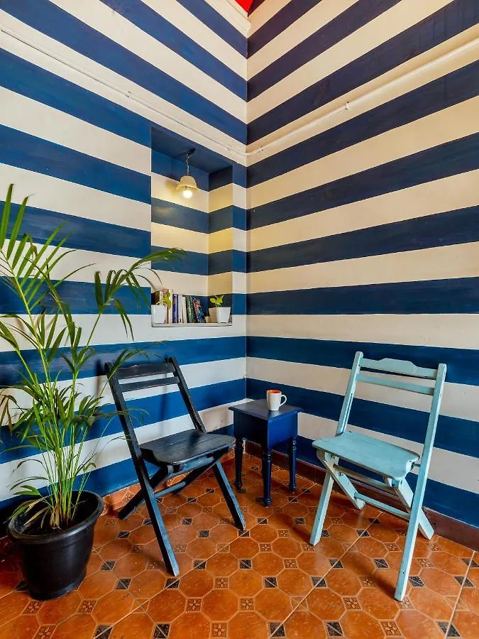 Hostel Gostops Lite Kochi